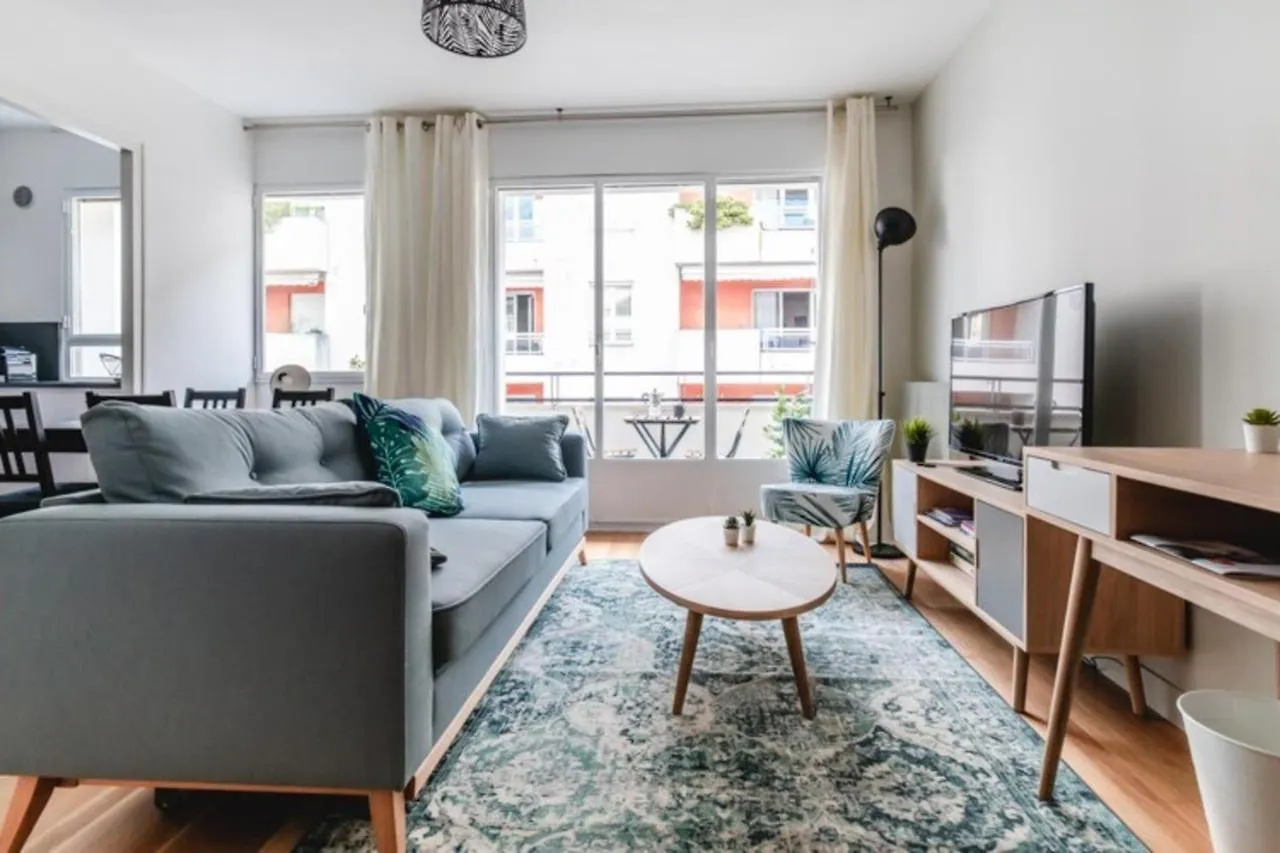 Apartment Le Saint Amour 2 Persons With Balcony Garibaldi Saxe Lyon